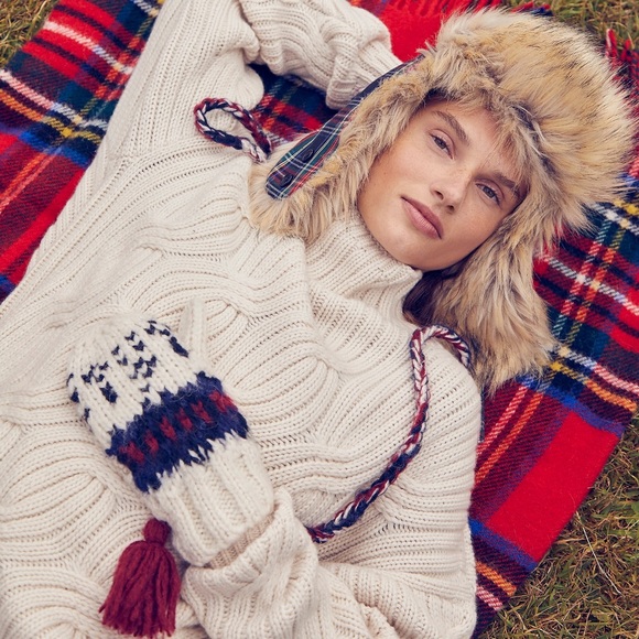 J.crew Collection cashmere cable-knit turtleneck